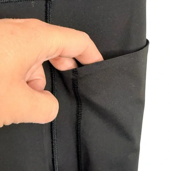 Athleta | Black Ultimate Stash Craft 7/8 Tight with Pockets | Sz L - Picture 2 of 8